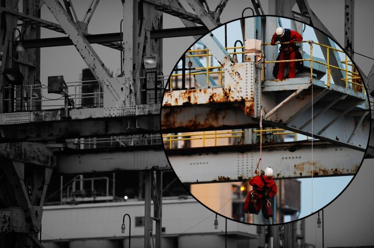 The rope sleeve protects the climb line from the edge on the lip above and is easily adjusted and secured in position using a prusik.